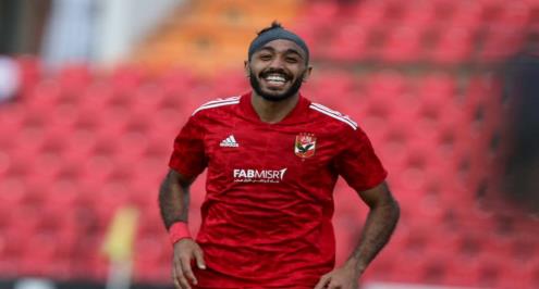احتفال جنوني لكهربا بعد فوز الأهلي بالسوبر المصري على حساب الزمالك (فيديو)